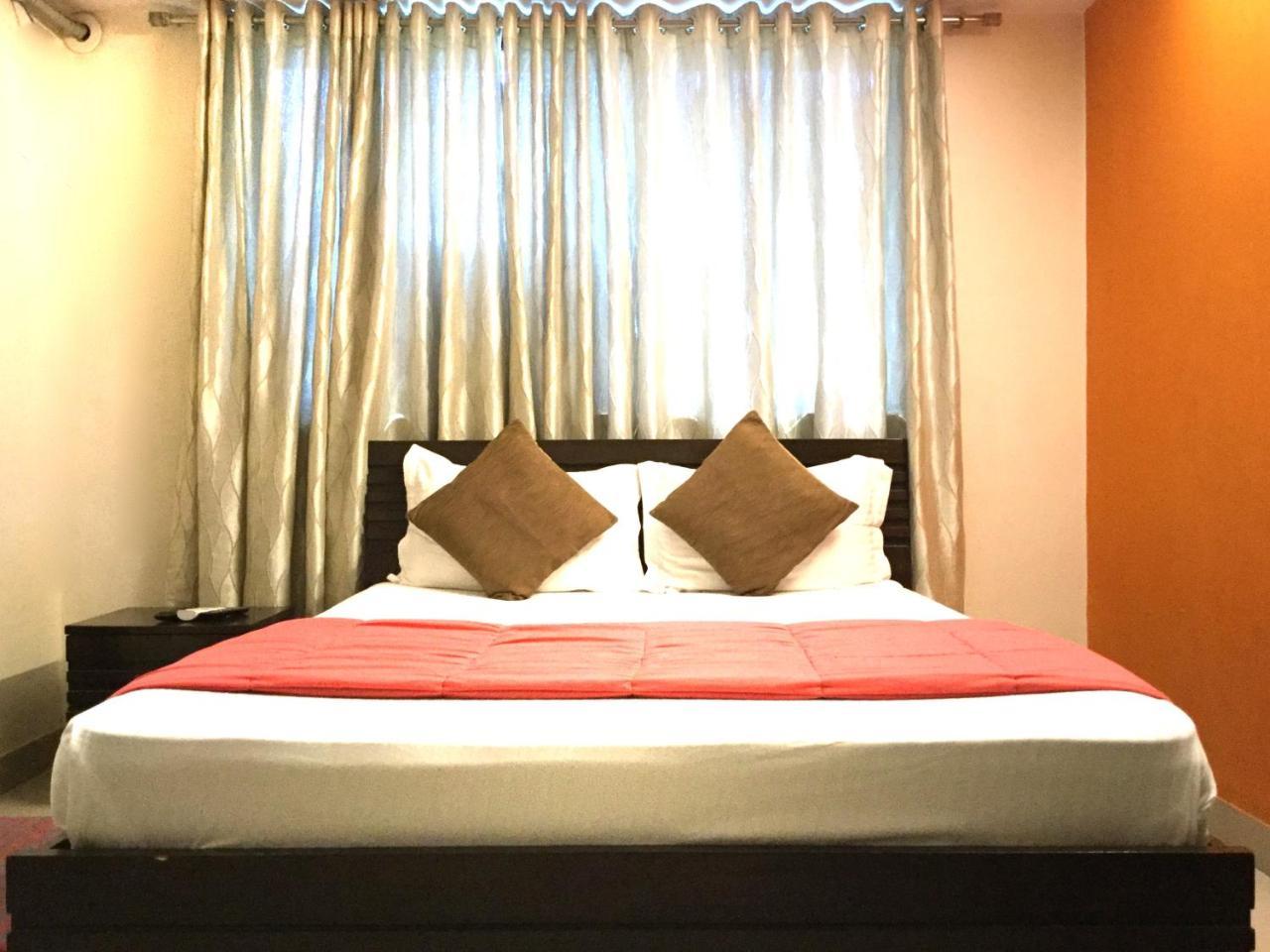 Arista Service Apartments Bombay Esterno foto
