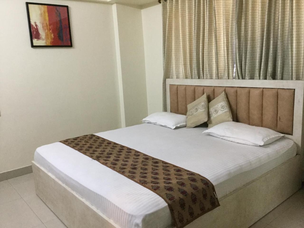 Arista Service Apartments Bombay Esterno foto
